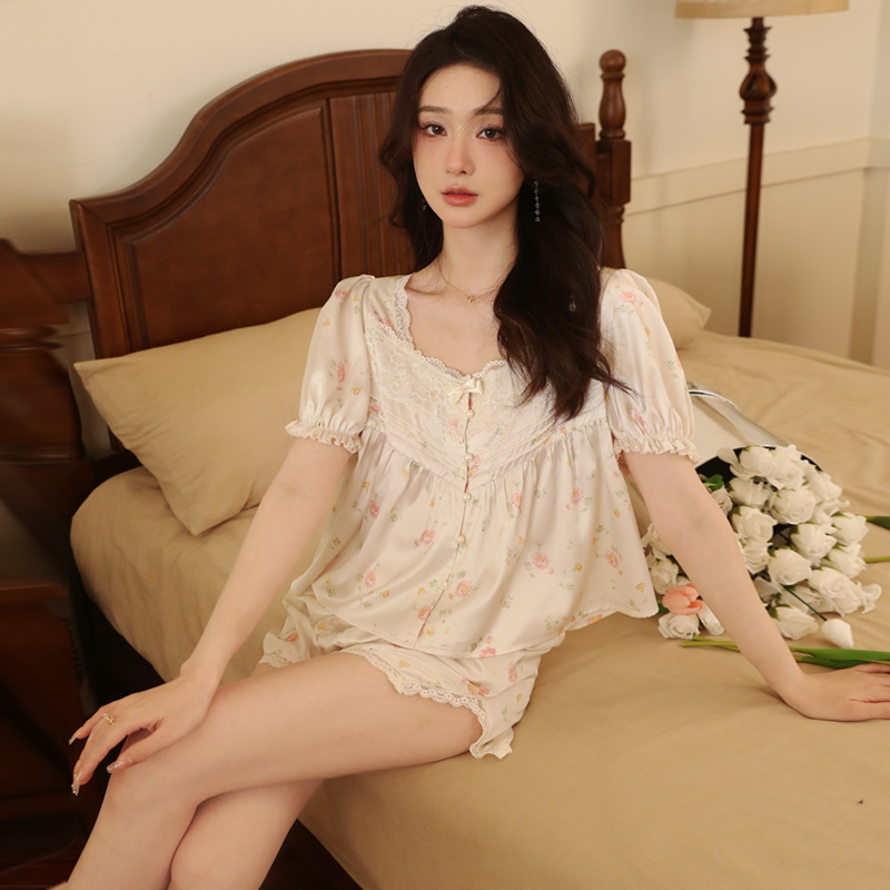 女士夏季性感纯欲冰丝睡衣女2025新款家居服女款法式短袖短裤套装