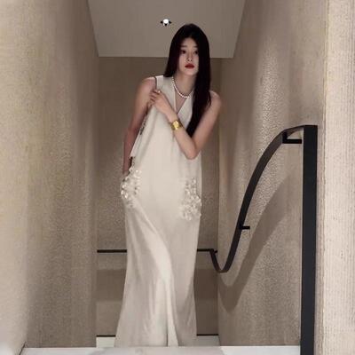 大码女装白色无袖背心长裙