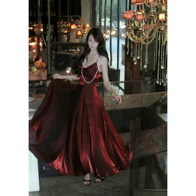 大码女装法式轻奢鱼骨收腰红色连衣裙女酒红色高级感宴会长裙礼服