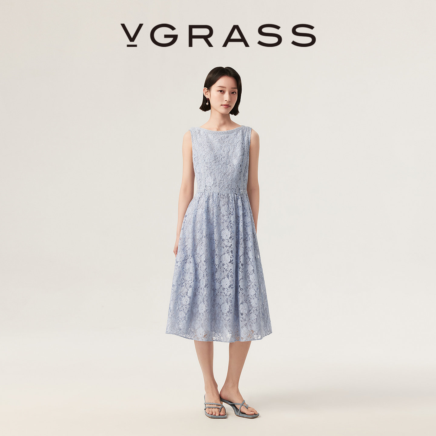 【佩斯利花纹】VGRASS维格娜丝26夏新款镂空花卉一字肩圆领连衣裙