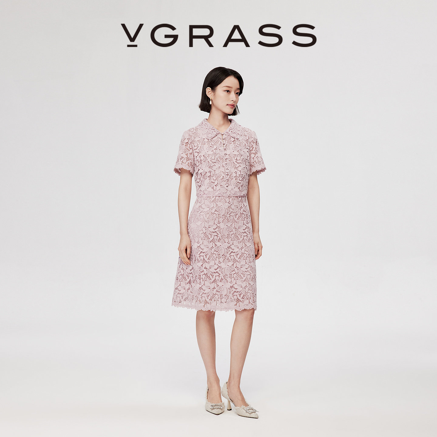 VGRASS26春季新款蕾丝感镂空水溶盘绳绣粉红色连衣裙截断式假两件