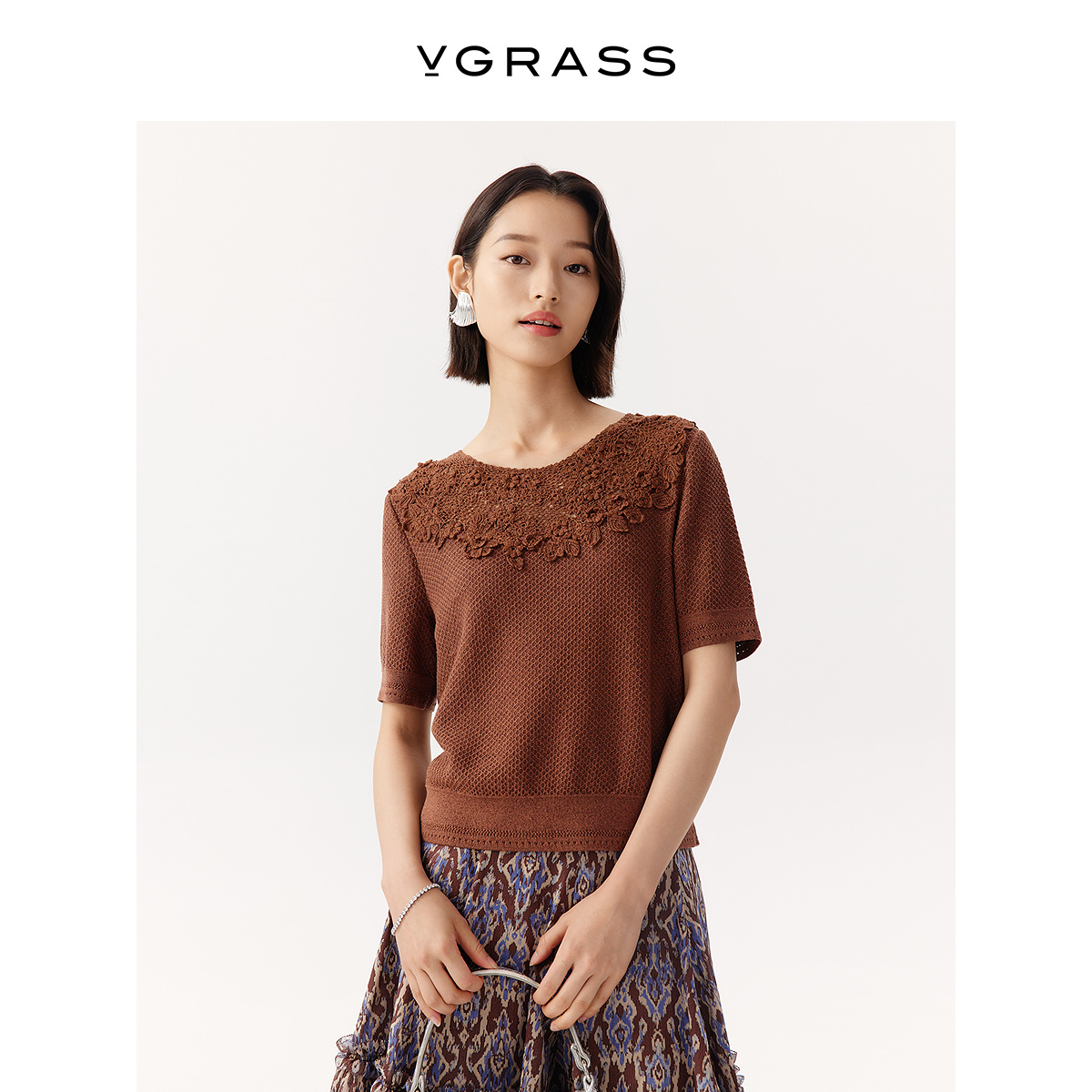 VGRASS丝棉合股纱手钩领针织开衫