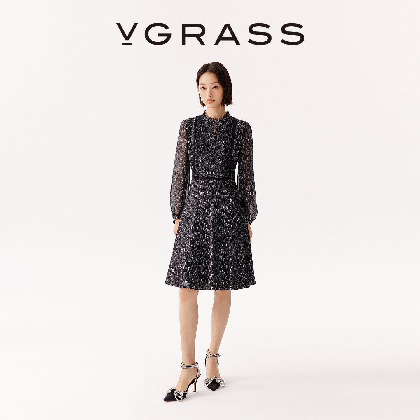 VGRASS维格娜丝秋冬新款粗花呢感印花16MM斜纹绸拼花卉乔其连衣裙