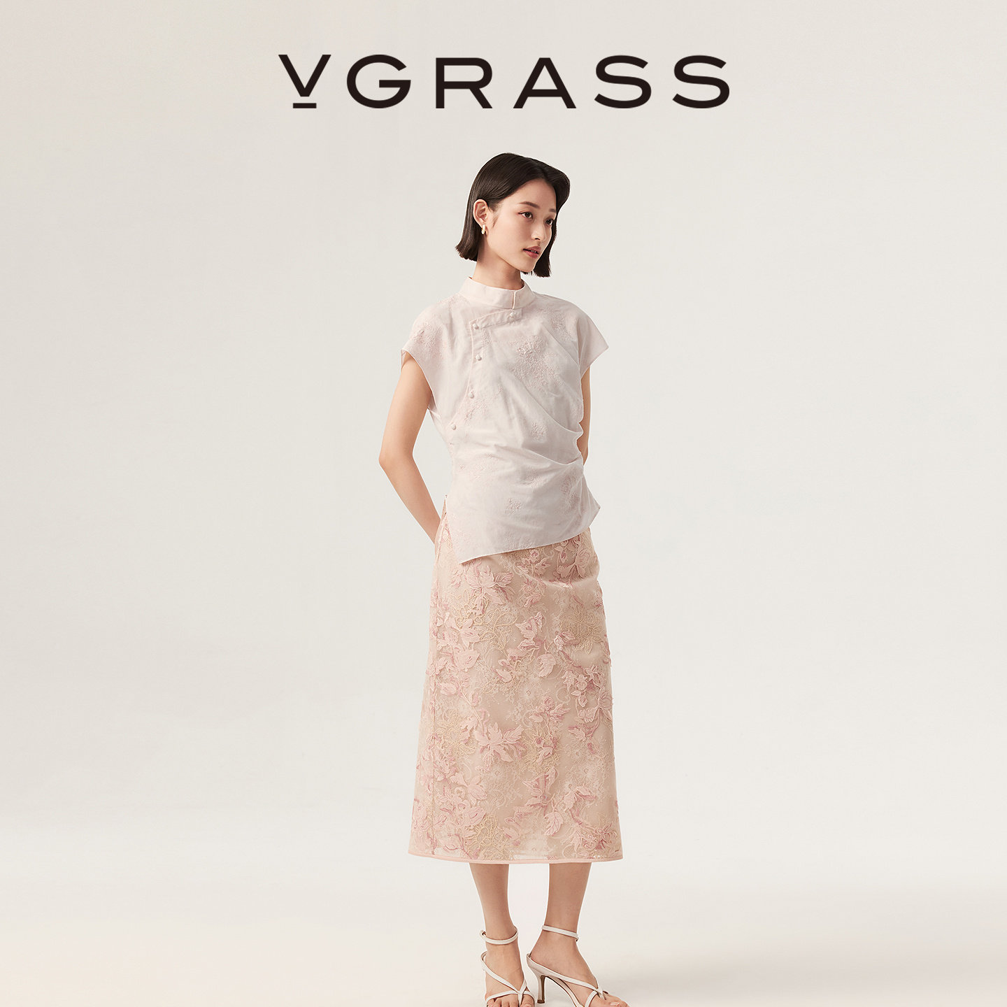 VGRASS维格娜丝26夏季新品中式不对称设计小飞袖立领衬衫配吊带