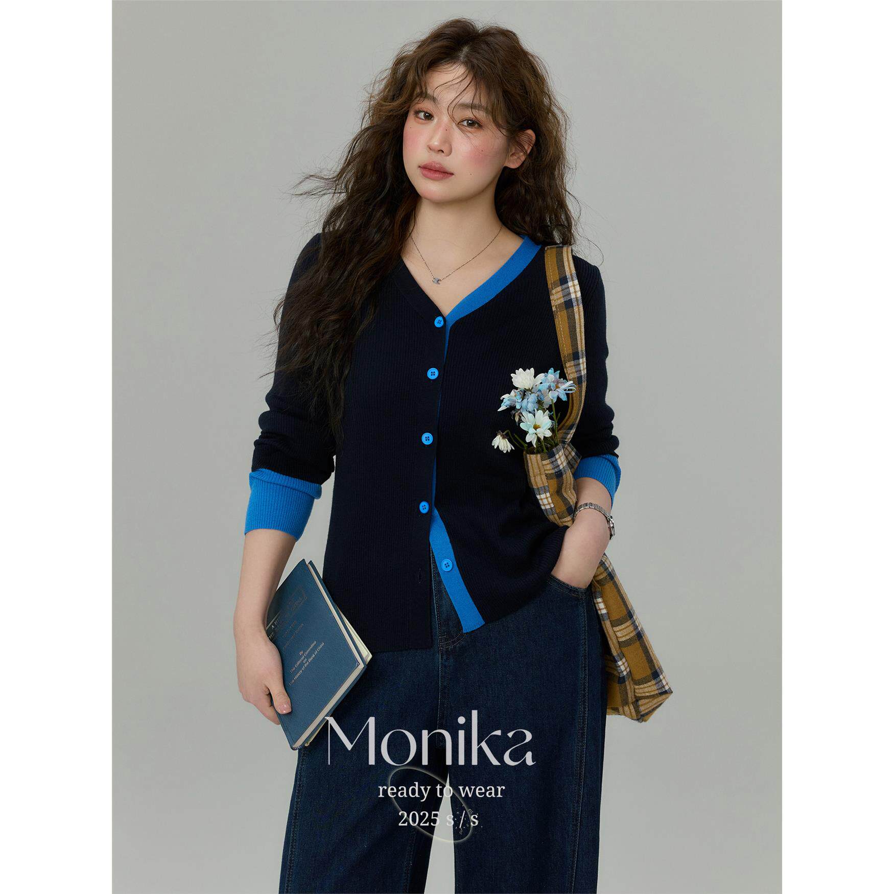 大码女装胖mm假两件长袖针织衫秋装新款气质撞色V领上衣拼接开衫