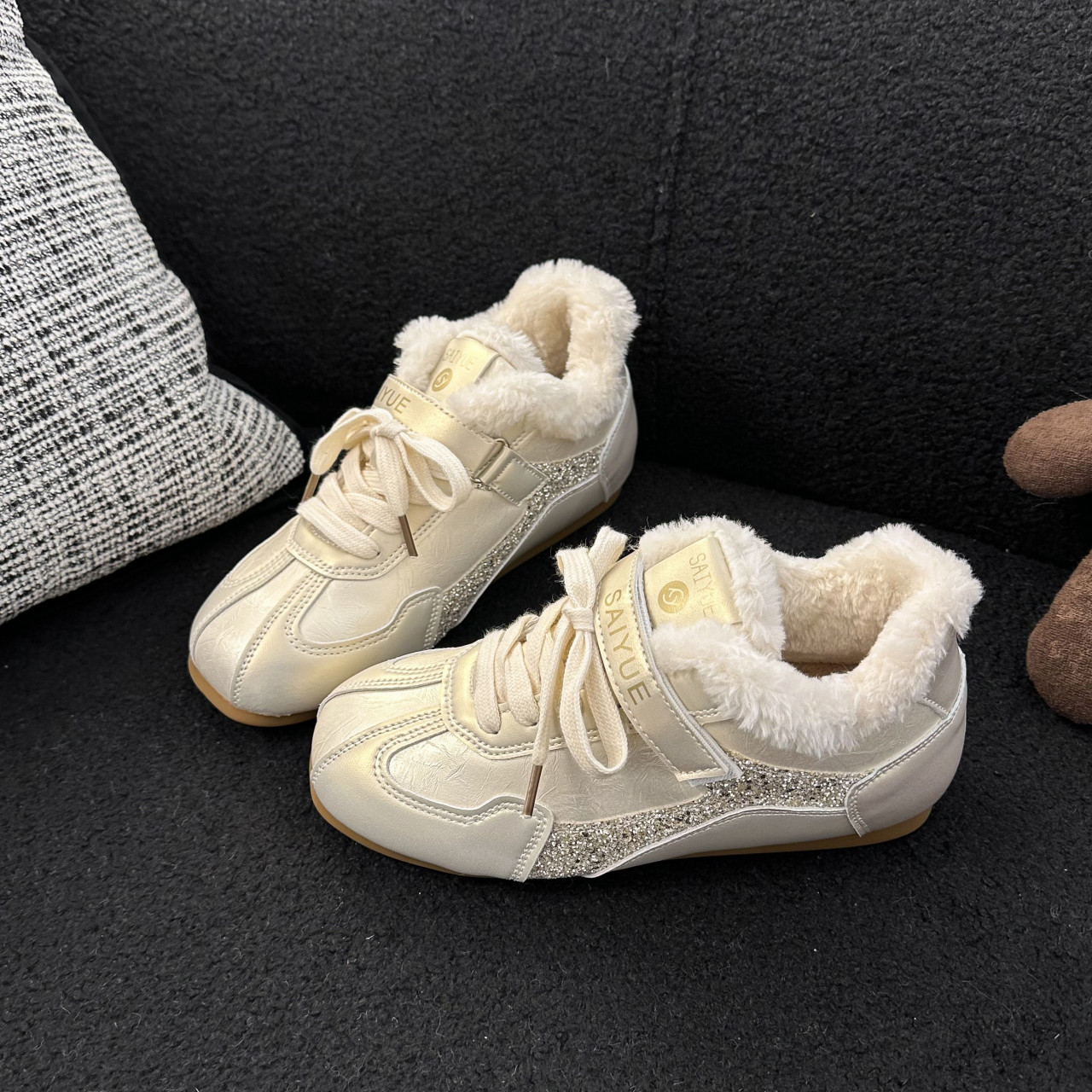 平底内增高加绒德训鞋女2025秋冬季新款保暖毛毛鞋百搭休闲鞋,女鞋,德训鞋,淘宝优惠券,粉丝福利购,淘宝优惠卷