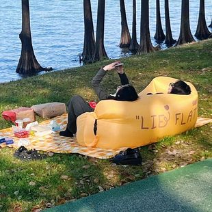 懒人露营充气沙发户外便携式可躺可睡野餐音乐节双人演唱会公园