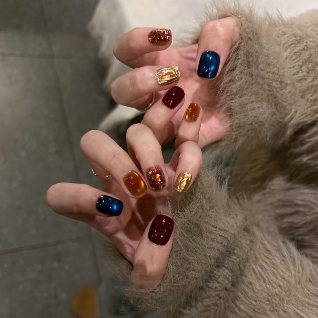 【琥珀星云】复古撞色猫眼穿戴甲深海蓝酒红琥珀橙短款显白成品,彩妆/香水/美妆工具,穿戴甲/甲片,淘宝优惠券,粉丝福利购,淘宝优惠卷