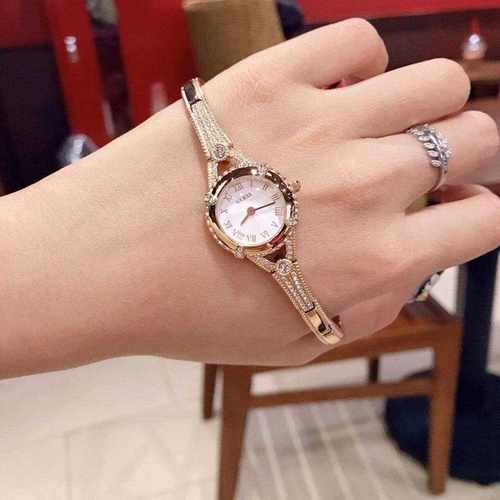 精致小巧guess小表盘女手表