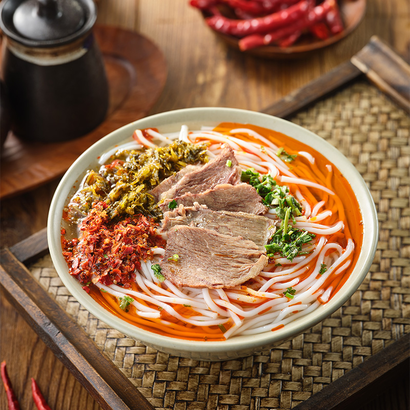 贵州花溪风味 牛骨原汤 大片原切牛肉