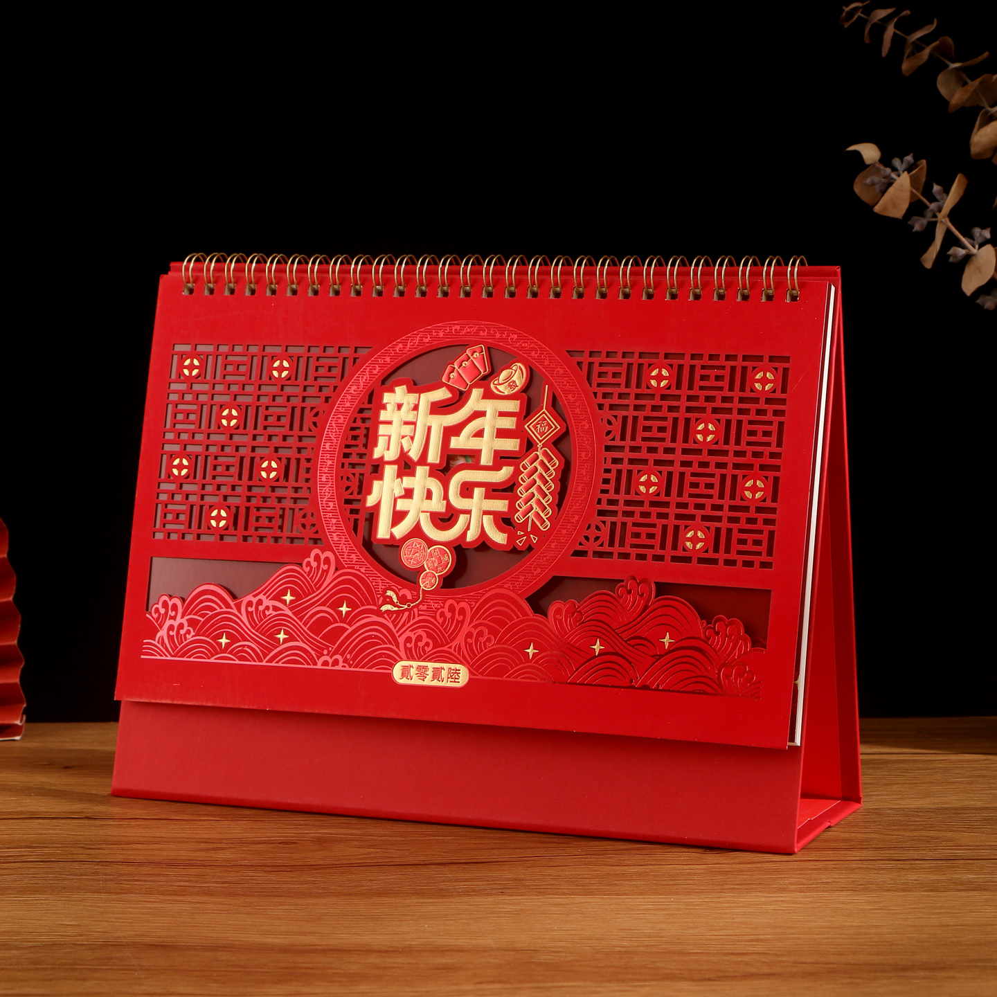 红色大号加厚镂空办公台历  支持定制