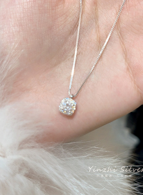 仿锆石方糖项链女款2024新款爆款轻奢小众颈链锁骨链高级感新款