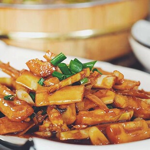 头茬春笋天目山雷笋脆嫩入口无渣微甜无涩临安九狮村每天现挖4斤