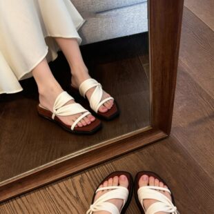 拖鞋女外穿夏厚底增高凉拖海边沙滩法式绝美不累脚时尚款方头拖鞋