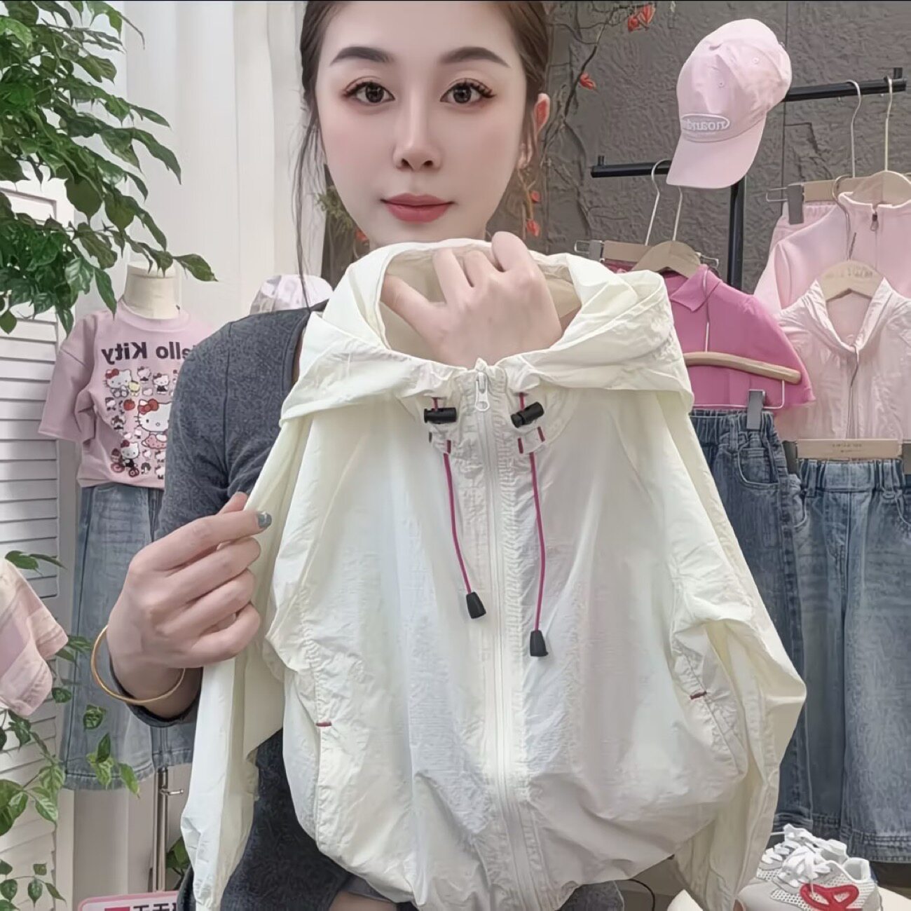 防晒衣女孩轻薄防晒服