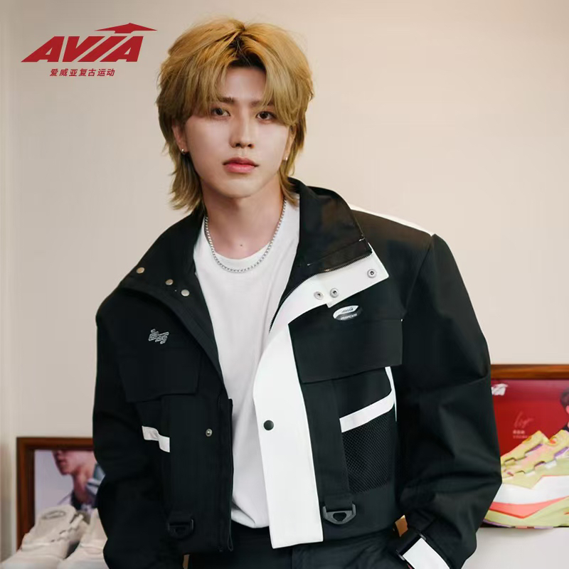 【蔡徐坤同款飛行夾克】AVIA愛威亞2905ARC系列復古潮流情侶外套