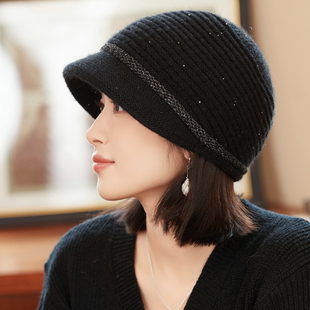 帽子女秋冬天鸭舌贝雷帽保暖洋气中老年人妈妈针织毛线帽时尚亮片
