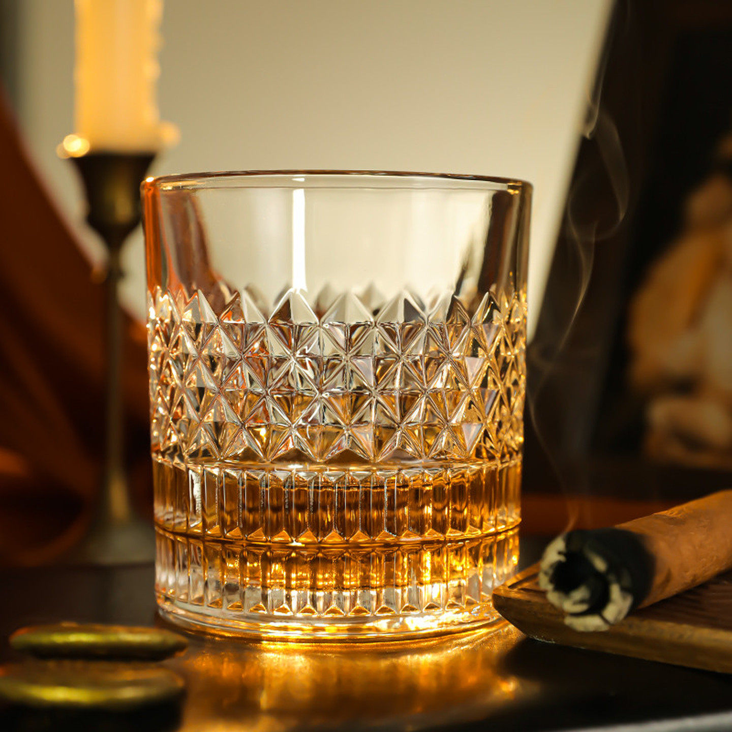 高级感星辰威士忌酒杯手工彩色玻璃水晶杯江户切子洋酒杯礼盒套装