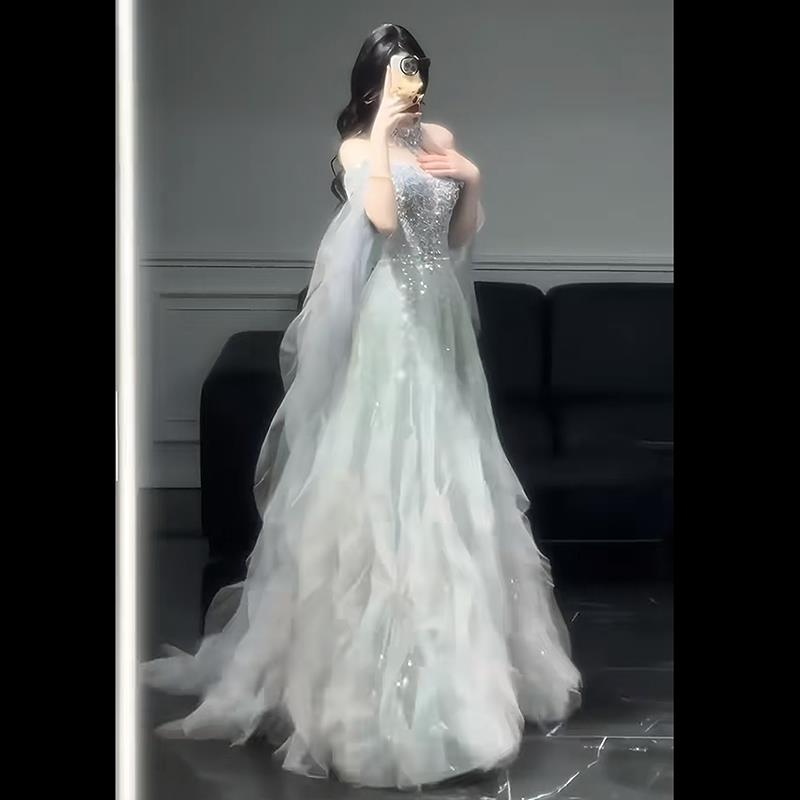 一字肩小晚礼服裙2025新款高端轻奢小众敬酒服新娘重工生日连衣裙