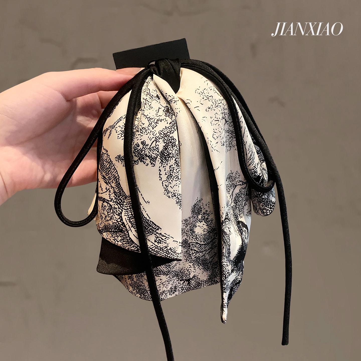 新款复古蝴蝶结飘带马尾抓夹气质慵懒风盘发夹子鲨鱼夹高级感头饰