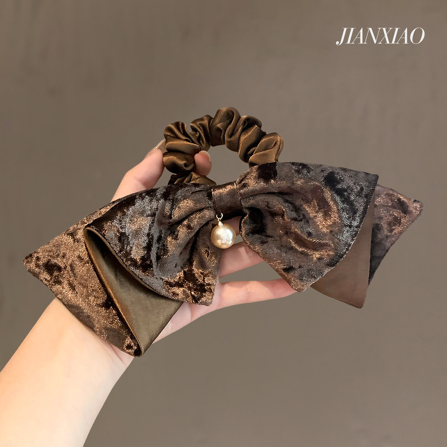 韩国新款丝绒蝴蝶结珍珠发圈高级感气质马尾发绳轻奢时尚弹力发饰