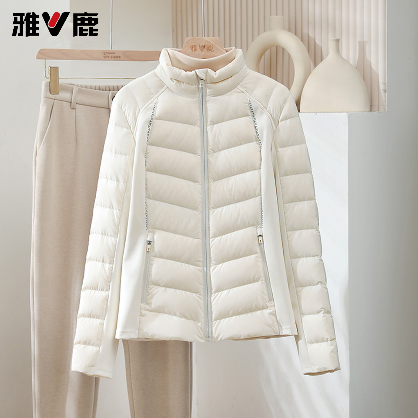 雅鹿新款羽绒服女立领冬季今年流行超好看运动户外小个子短款外套