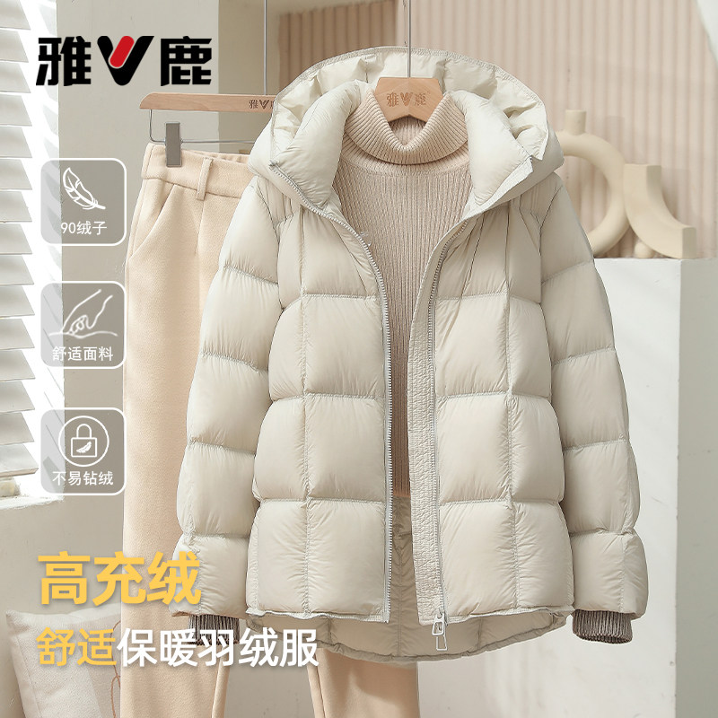 雅鹿女秋冬短款连帽面包羽绒服