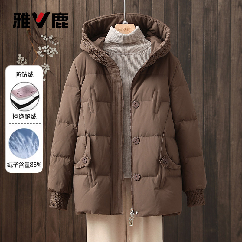 雅鹿中老年显瘦保暖羽绒服