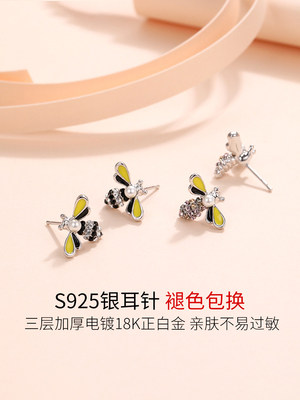 法式银耳2020年新款潮女纯洛世奇耳饰施华复古港耳钉风采用元素