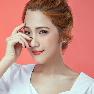 简约女高级纯银施华水晶感耳钉新款耳环洛世奇小巧2020年潮女爱心