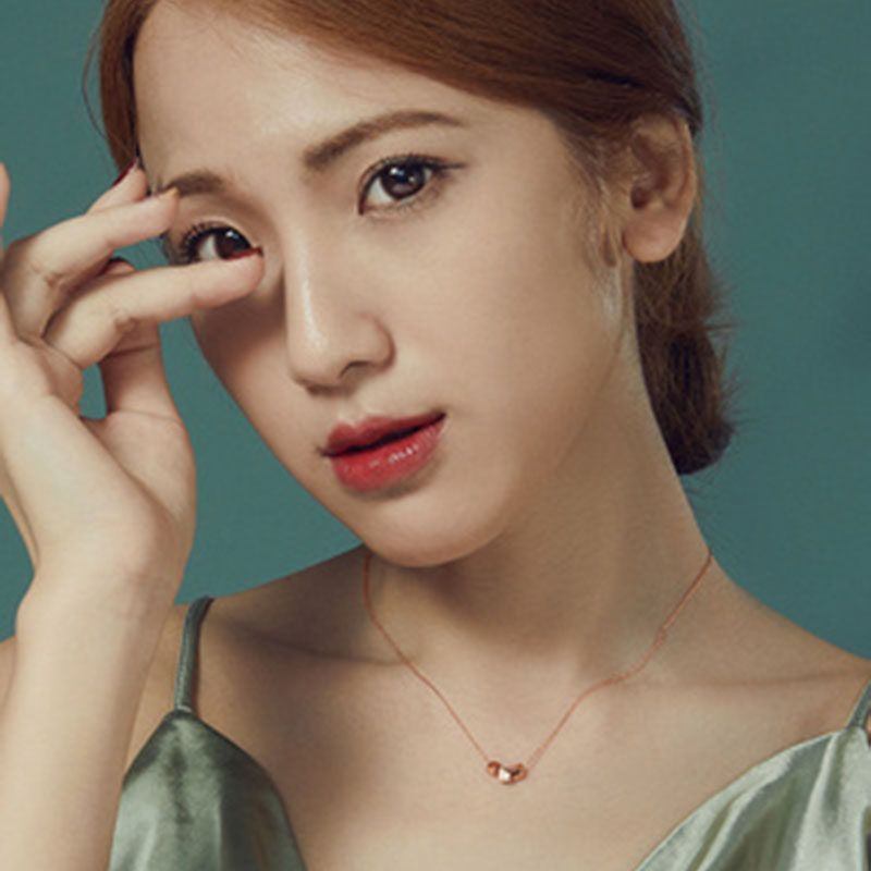 冷淡风玫瑰金彩过敏采用洛世奇施华锁骨链金项链女ins简约元素防