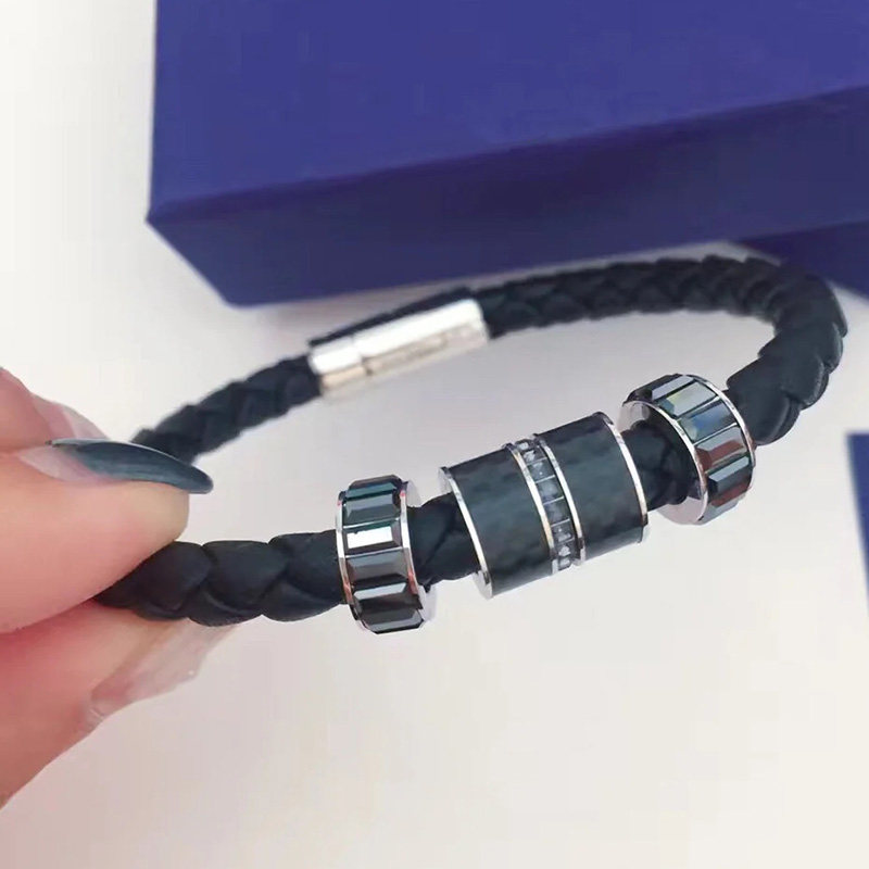 皮绳礼物生日手链转运珠女奇黑色洛世情人节水晶男士手镯施华七夕