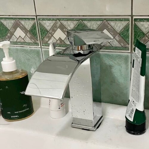 台上盆冷热瀑布水龙头铜芯单孔浴室柜北欧洗脸面盆黑色卫生间