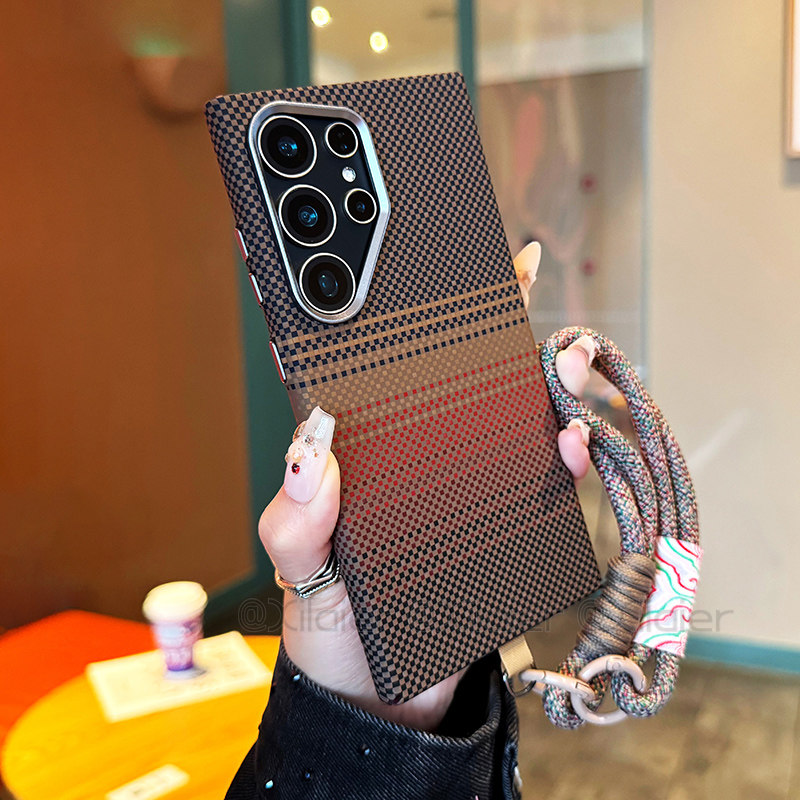 适用于三星Galaxy S25个性格纹手机壳S24 Plus简约创意强磁吸磨砂硬壳S24Ultra高档防摔铝合金镜框凯夫拉新款