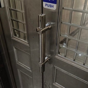 配件扶手办公室对装大门加厚钢化玻璃门孔距可调不锈钢把手推拉