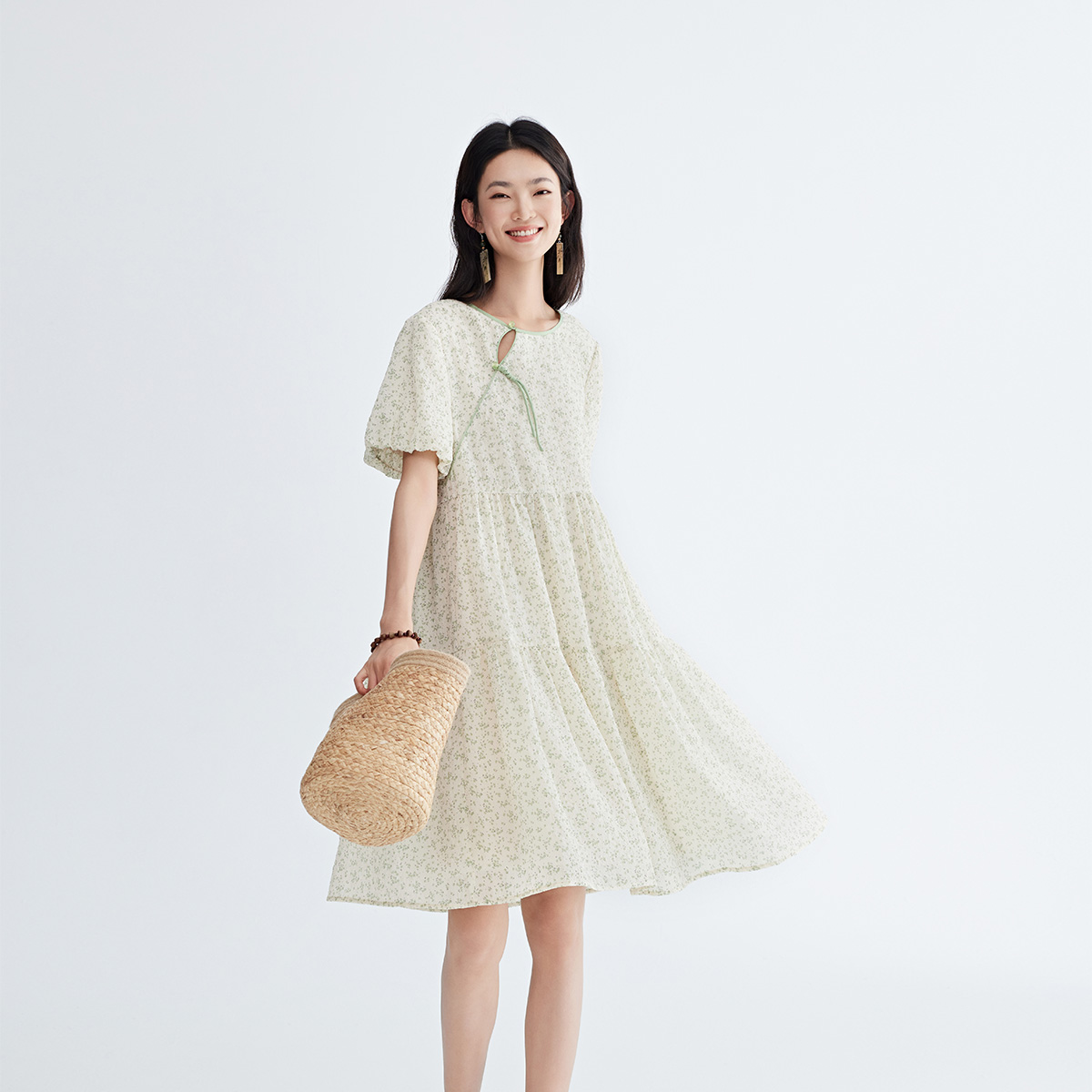 飞鸟和新酒肌理感新中式盘口连衣裙女2024夏季新款短袖国风碎花裙