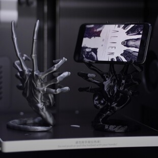 switch异形手办抱脸虫游戏手柄手机支架潮手办摆件夺命舰拍摄道具