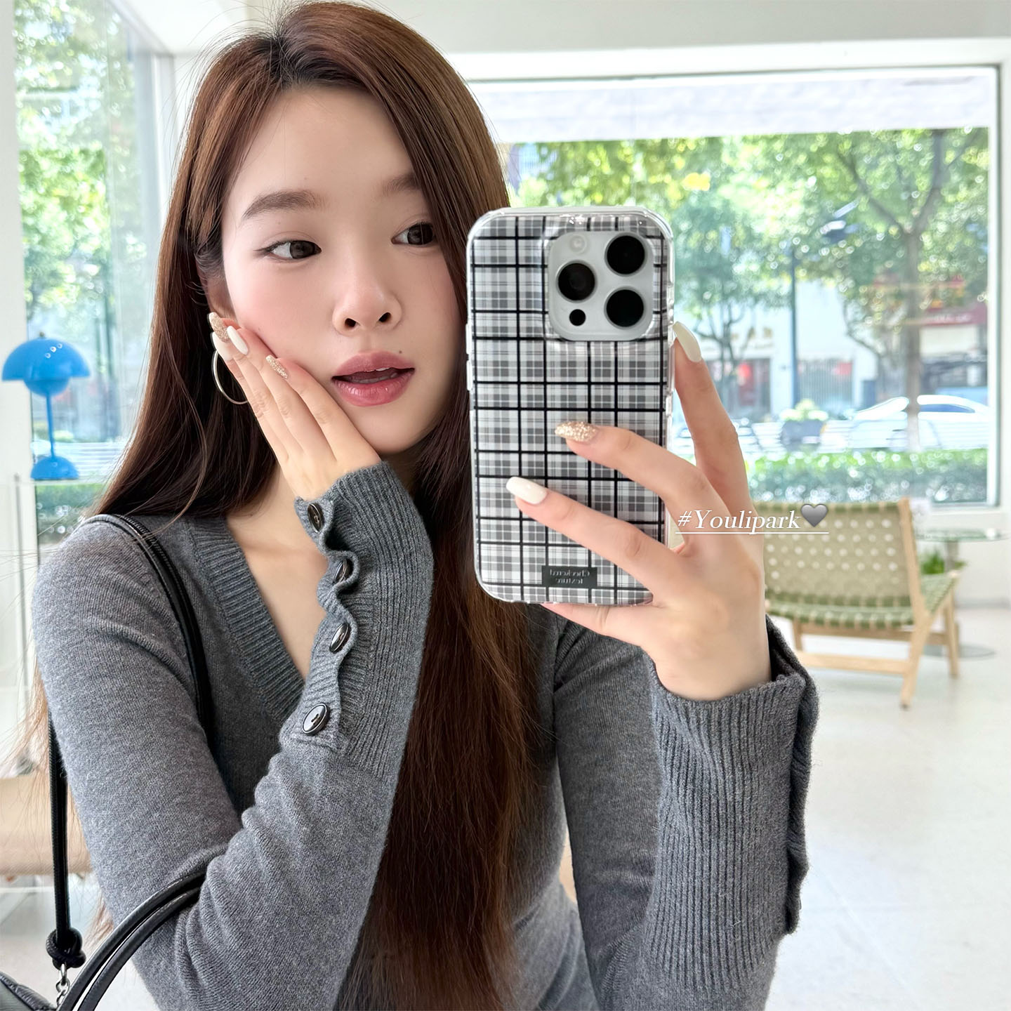 冷淡风斑鸠灰撞色格纹苹果手机壳