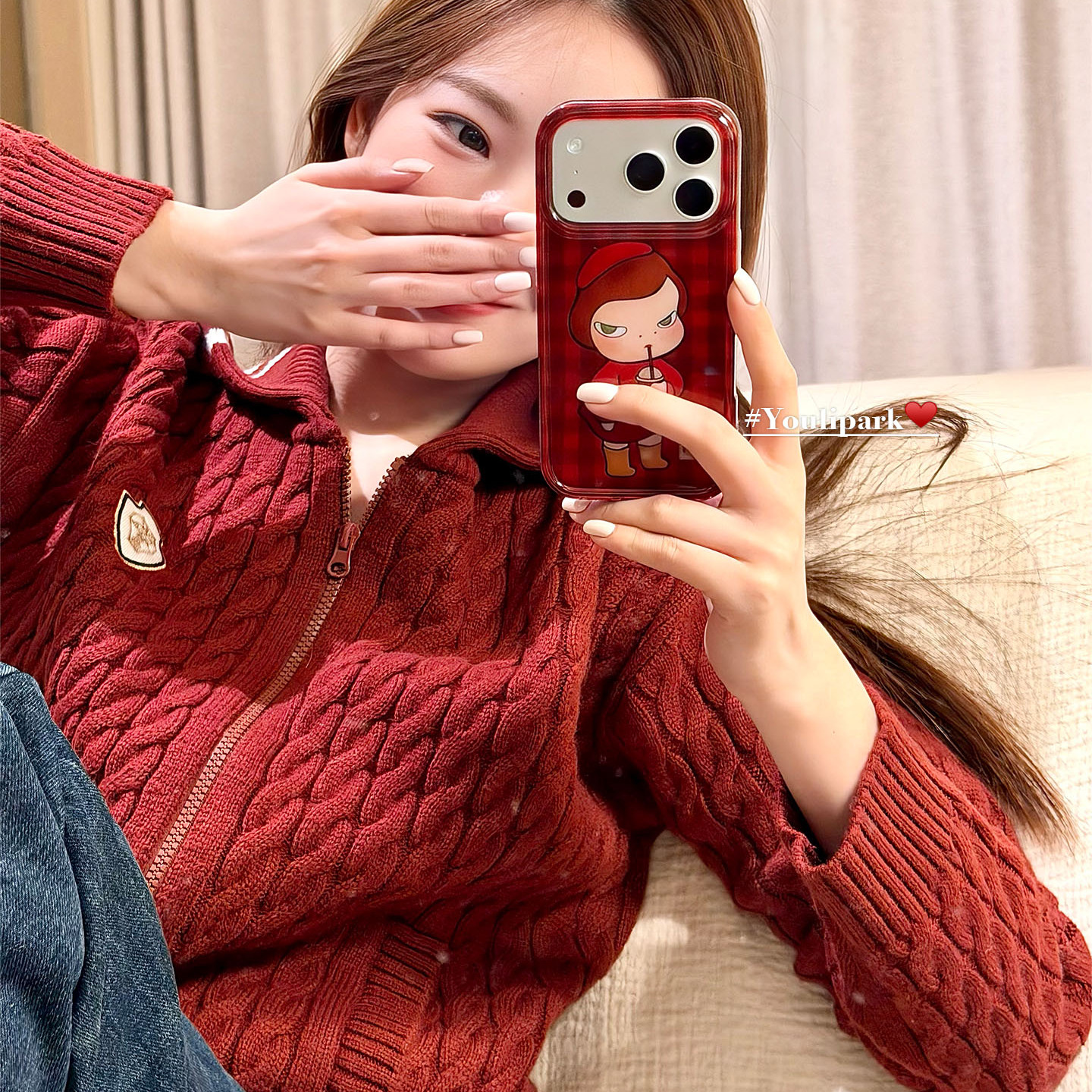 由里公园ins可爱新年红格纹奈良美智插画适用17pro苹果17ProMax手机壳iPhone16全包14新款16Promax保护套13女