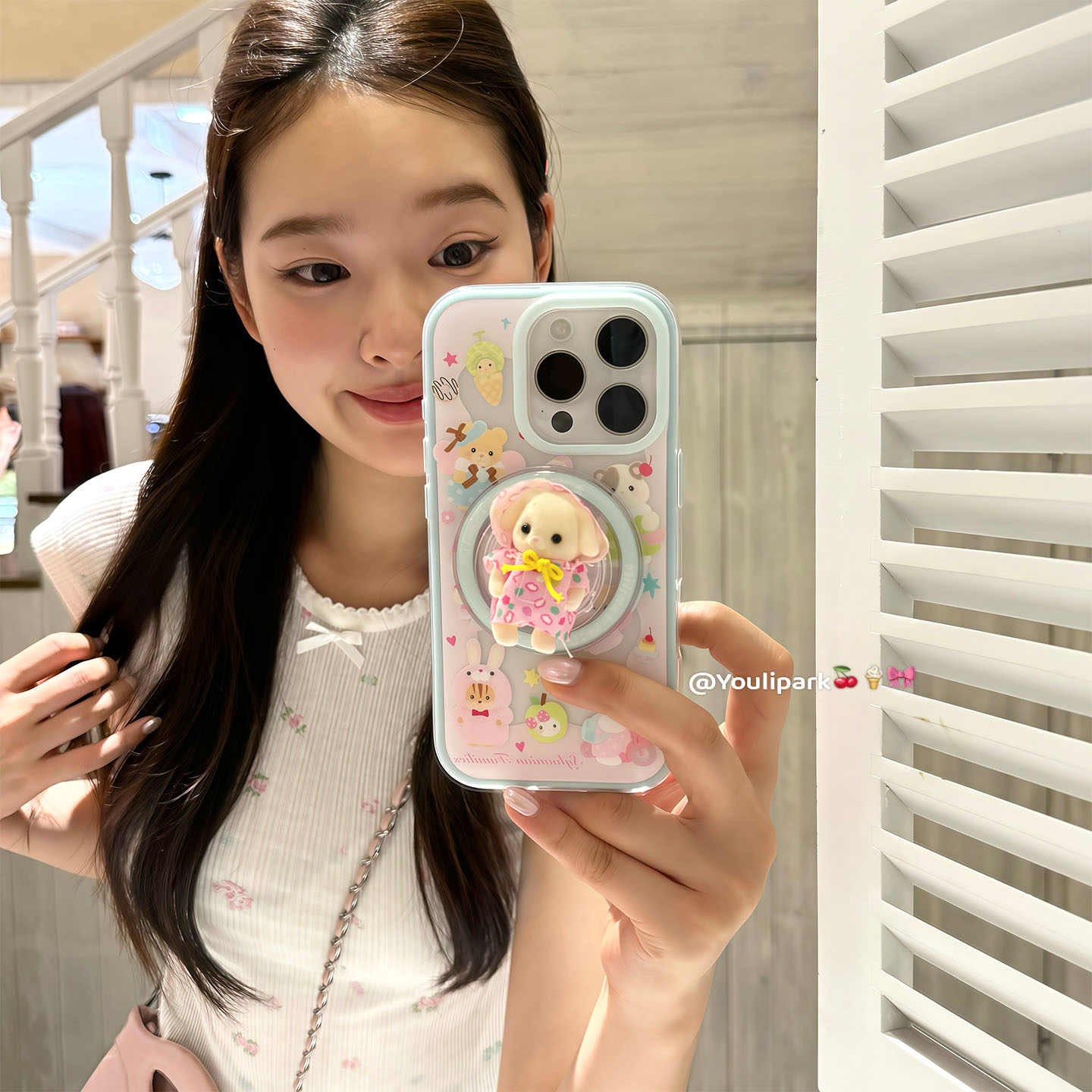 立体森贝儿磁吸支架苹果手机壳女