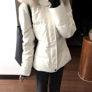 白色短款巨好看的连帽羽绒服女款冬季2025新款高级感修身棉服外套