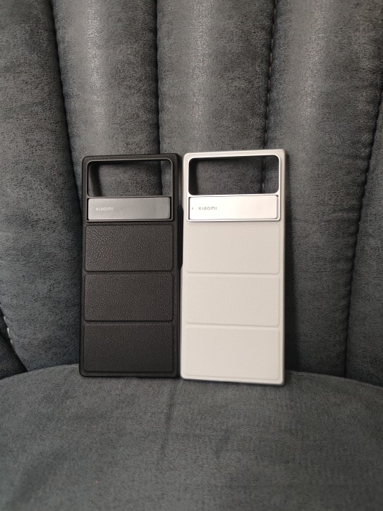 适用于小米折叠mixfold2手机保护套mixfold2原厂全新手机壳,银色小米mixfold2手机保护壳