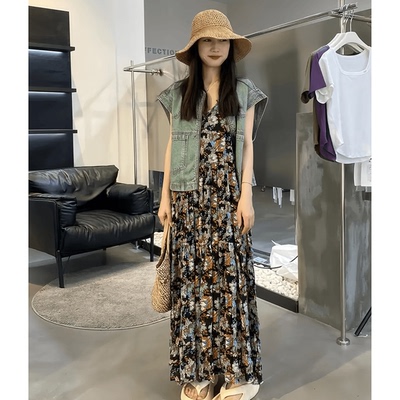 大码女装法式复古碎花吊带裙夏季新款马甲开衫外套显瘦长裙两件套