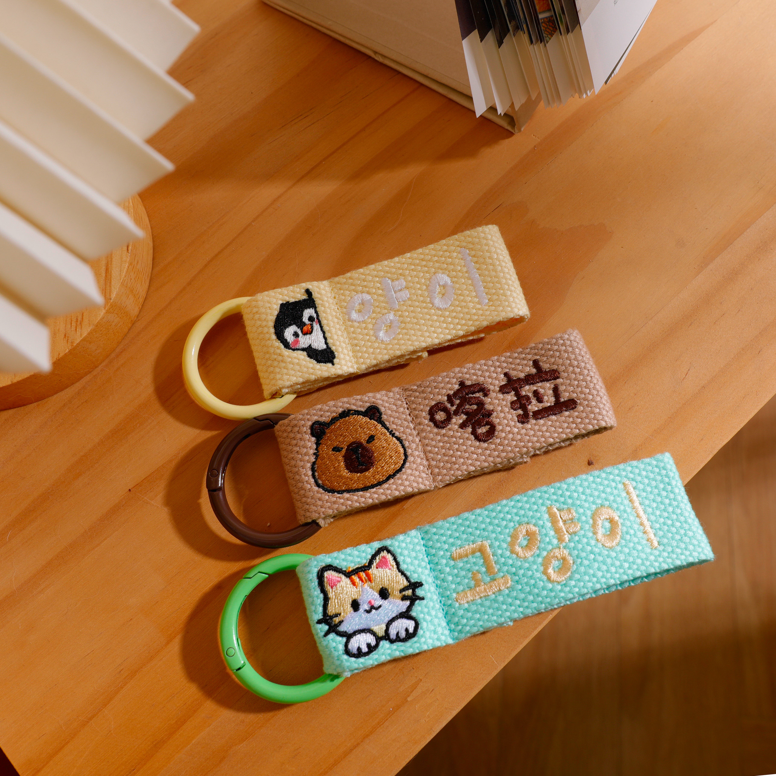 幼儿园定制名字挂件包钥匙扣图片