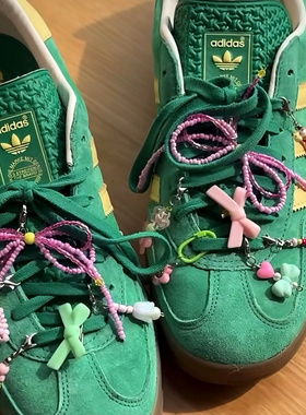 多巴胺小众亮色蝴蝶结鞋子配饰ins同款珍珠鞋花卡扣运动鞋装饰女