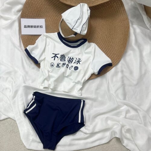 品牌断码折扣】学院风度假保守短袖分体泳衣女 配个性泳帽