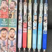 C罗梅西中性笔世界杯足球明星按动笔高颜值男生帅气偶像姆巴佩笔5