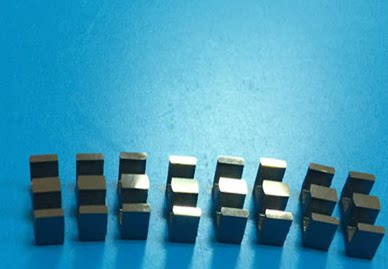 EE10高导镜面磁芯R10k高频变压器材料