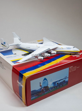 Herpa（HP） 1/400 安东诺夫设计局 Antonov 225（安-225）UR-820
