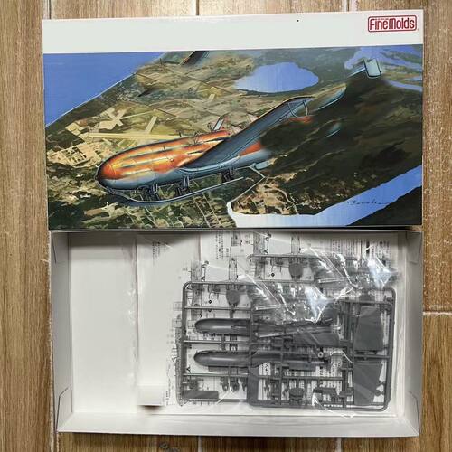 FineMolds ，未拆封。适合14岁以上玩家，材质为优质塑料。包含精